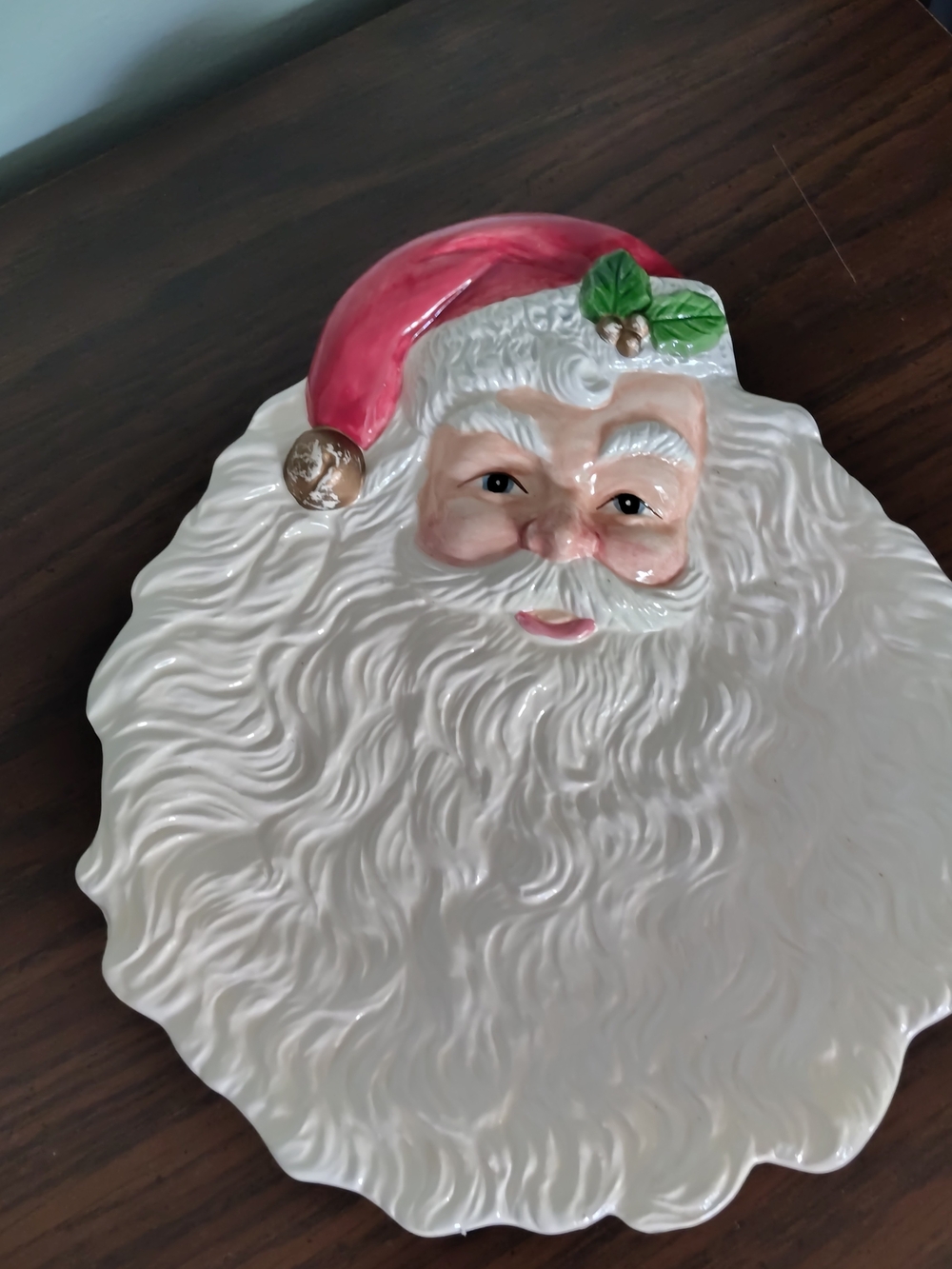 Vintage Santa Plate Dated 1993 China